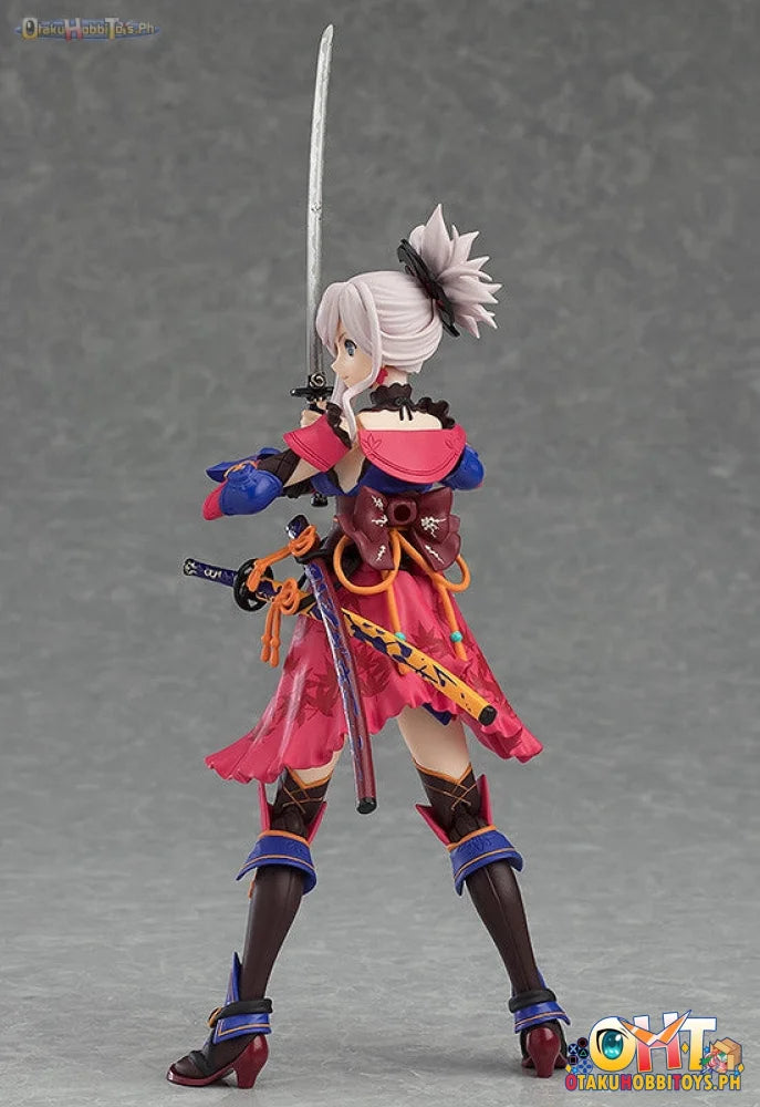 Max Factory Fate/Grand Order figma Saber/Miyamoto Musashi Articulated Figure