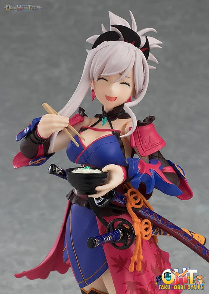 Max Factory Fate/Grand Order figma Saber/Miyamoto Musashi Articulated Figure