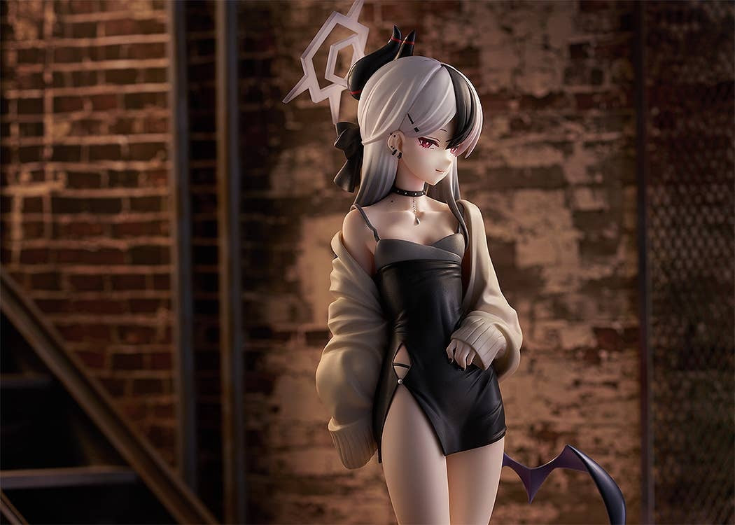 Max Factory Blue Archive 1/7 Kayoko (Dress)