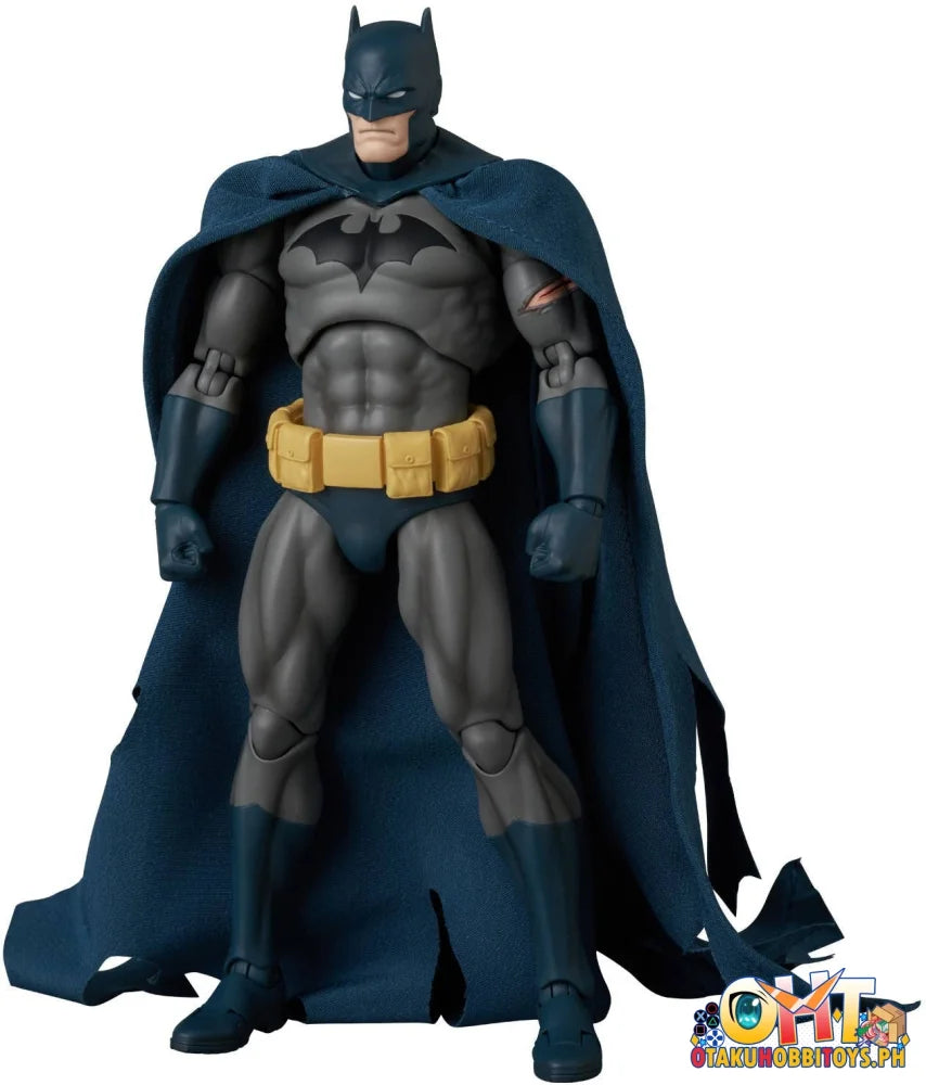 MEDICOM TOYS MAFEX BATMAN DAMAGE Ver. (BATMAN: HUSH Ver.) Articulated Figure