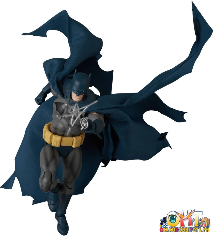 MEDICOM TOYS MAFEX BATMAN DAMAGE Ver. (BATMAN: HUSH Ver.) Articulated Figure
