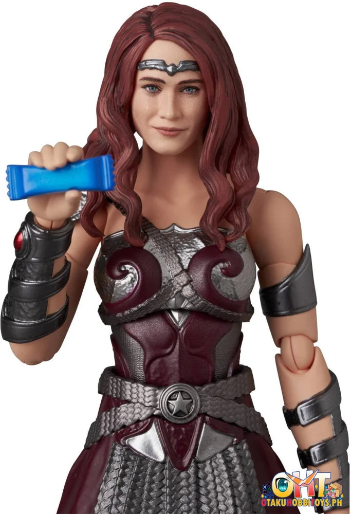 MEDICOM TOYS MAFEX QUEEN MAEVE Articulated Figure