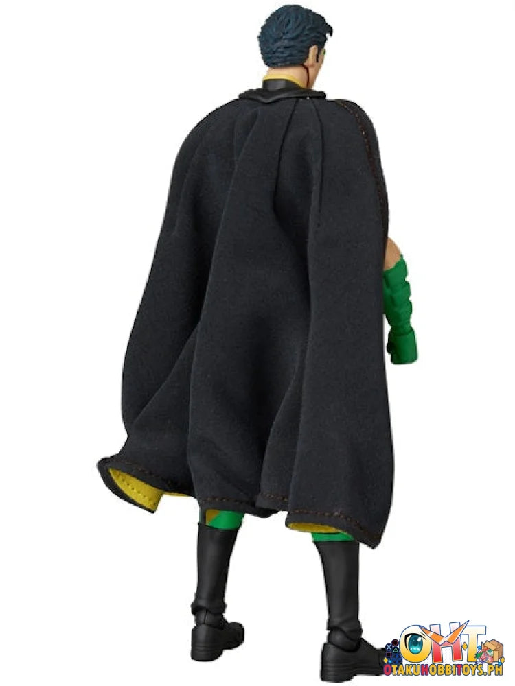 Medicom Toys Mafex Robin (Batman Hush ver.) Articulated Figure