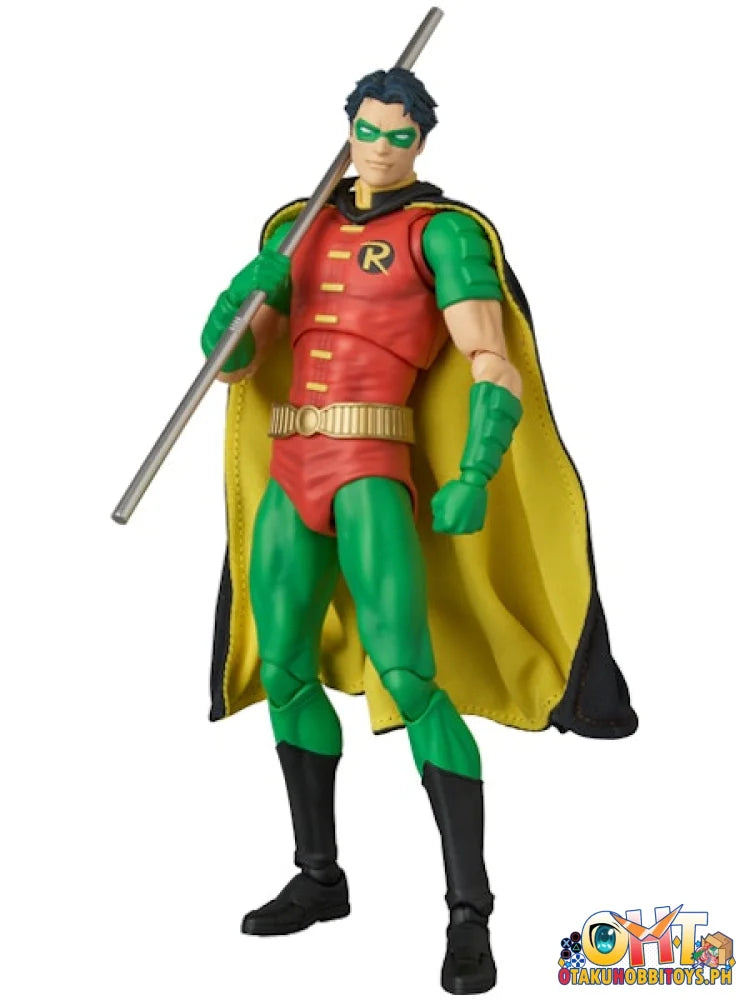 Medicom Toys Mafex Robin (Batman Hush ver.) Articulated Figure