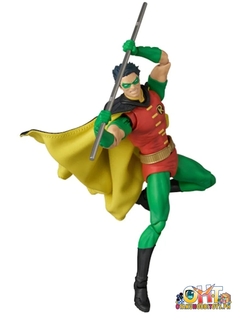 Medicom Toys Mafex Robin (Batman Hush ver.) Articulated Figure
