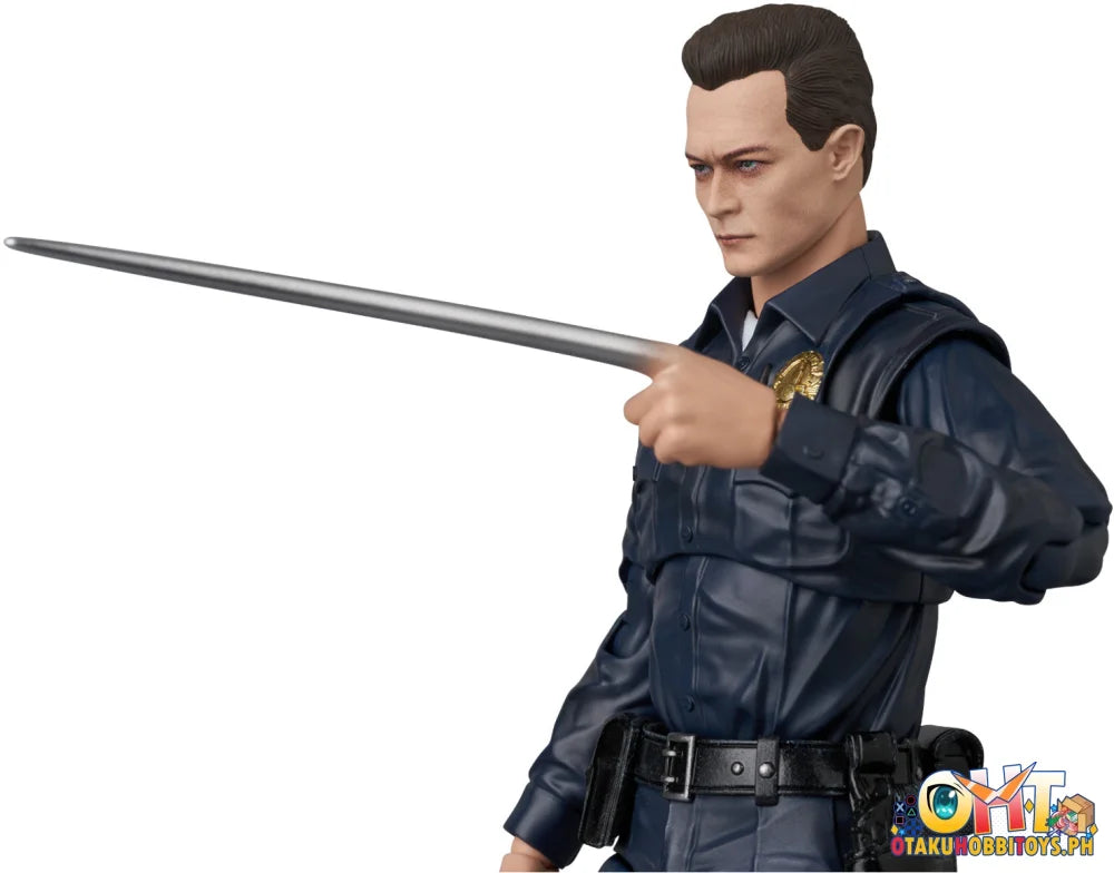 Medicom Toys MAFEX T-1000 Articulated Figure