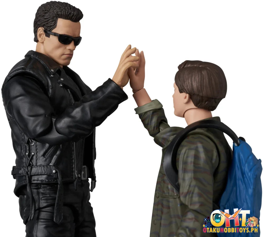 Medicom Toys MAFEX T-800 (T2 Ver.) & John Connor Articulated Figure