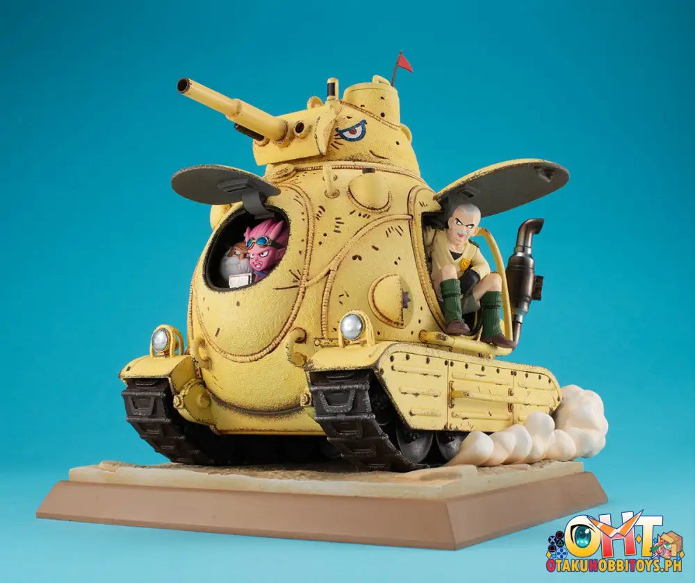 Megahouse Desktop Real Mccoy Ex: Sand Land - Sand Land Royal Army Tank Unit No. 104 Plastic Model