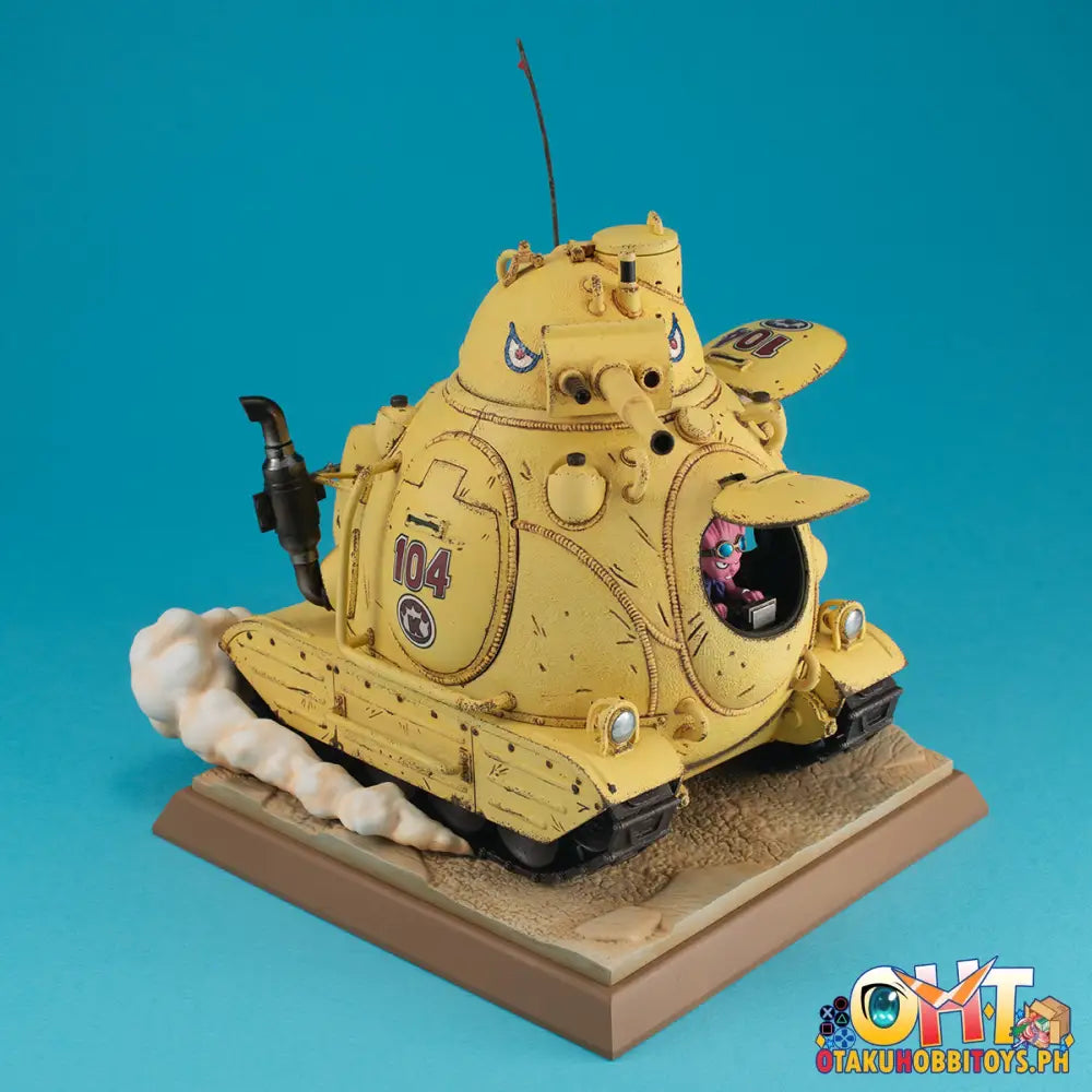 Megahouse Desktop Real Mccoy Ex: Sand Land - Sand Land Royal Army Tank Unit No. 104 Plastic Model