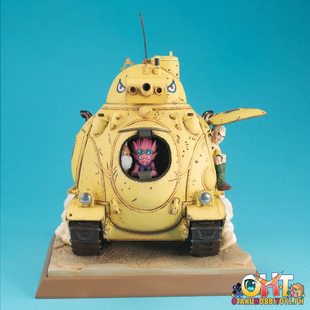 Megahouse Desktop Real Mccoy Ex: Sand Land - Sand Land Royal Army Tank Unit No. 104 Plastic Model