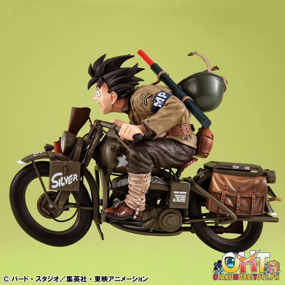 Megahouse DESKTOP REAL McCOYEX Dragon Ball Z Son Goku & Bike