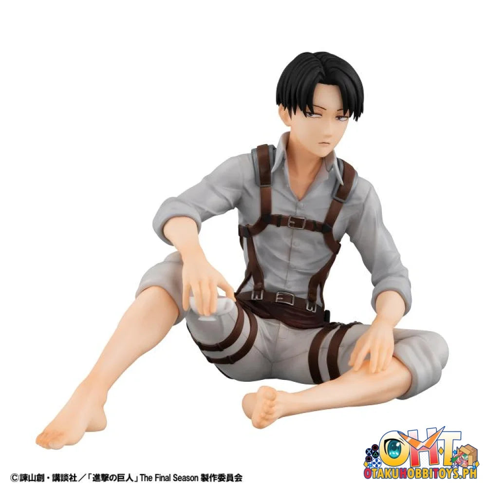Megahouse G.E.M. Series Attack on Titan Palm Size Eren / Squad Captain Levi Set - Scale Figure