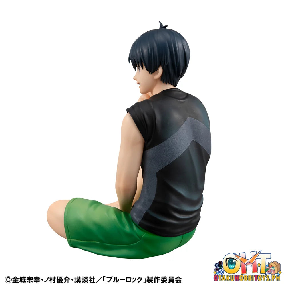 Megahouse G.E.M. series BLUE LOCK Palm Size Yoichi Isagi Scale Figure