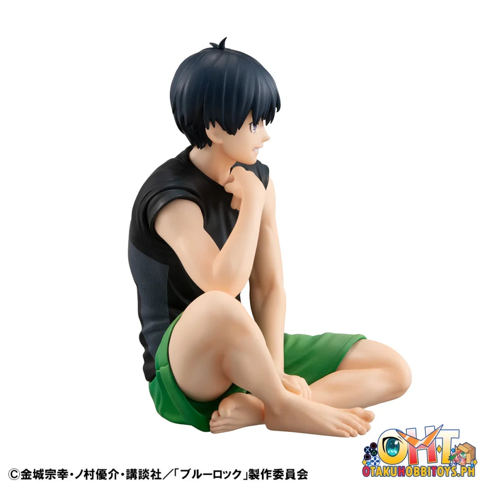 Megahouse G.E.M. series BLUE LOCK Palm Size Yoichi Isagi Scale Figure