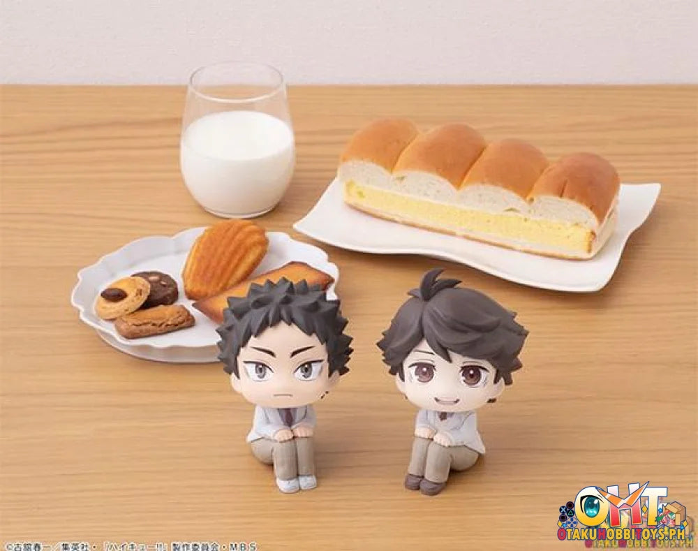 Megahouse Look Up Haikyuu!! Toru Oikawa ＆ Hajime Iwaizumi Set [With Gift] - On Hand
