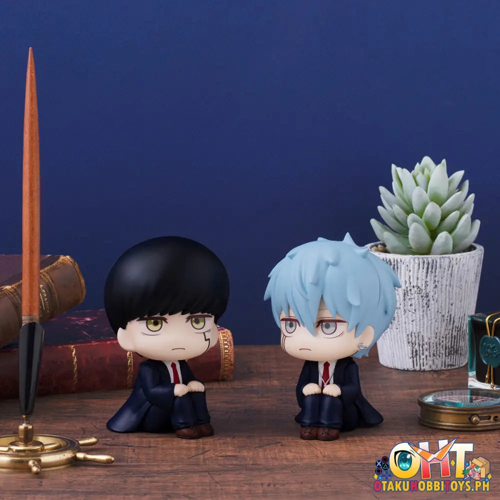 Megahouse Look Up Mashle: Magic And Muscles Mash Burnedead & Lance Crown Set [With Gift]