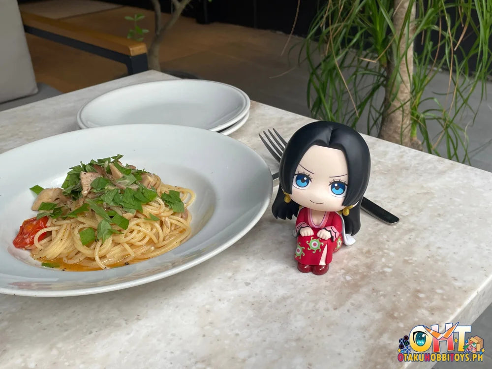 Megahouse Lookup ONE PIECE Boa Hancock