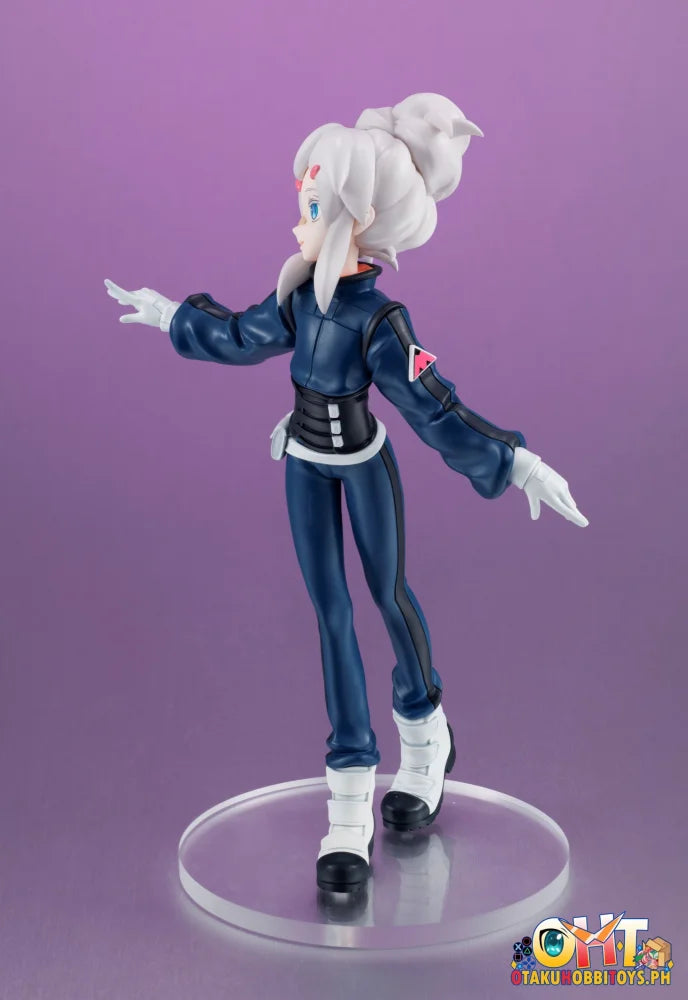 Megahouse Lucrea Lite Mobile Suit Gundam GQuuuuuuXDeux Murasame Pilot Suit Ver. Scale Figure