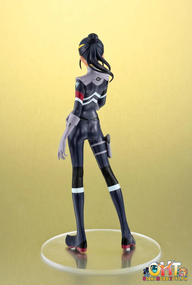 Megahouse Lucrea Lite Mobile Suit Gundam GQuuuuuuXNyaan Pilot Suit Ver. Scale Figure