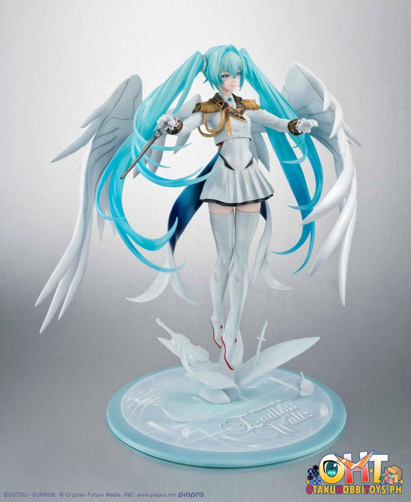 Megahouse Lucrea Mobile Suit Gundam 45th Anniversary X Hatsune Miku Hatsune Miku X Wing Gundam Zero EW Scale Figure