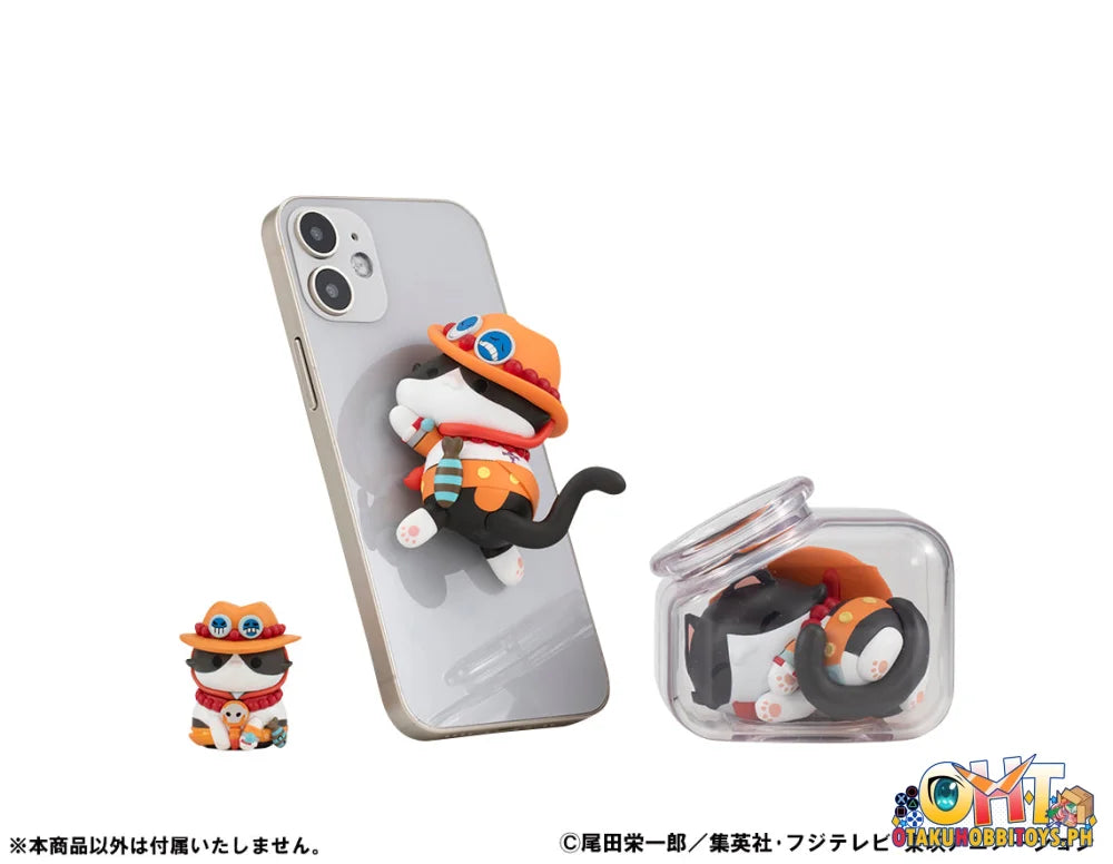 Megahouse MEGA CAT PROJECT ONE PIECE Nyan Piece Nyan！Stickie！- SET OF 8