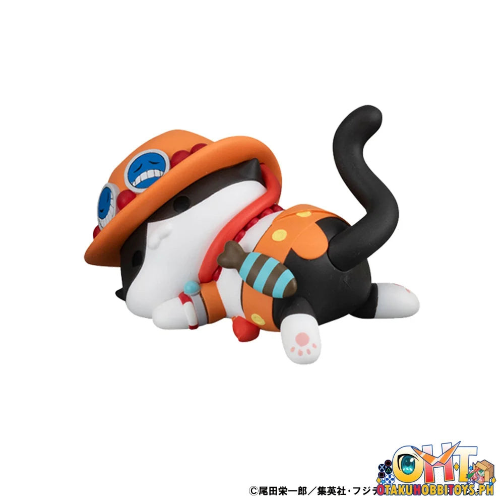 Megahouse MEGA CAT PROJECT ONE PIECE Nyan Piece Nyan！Stickie！- SET OF 8