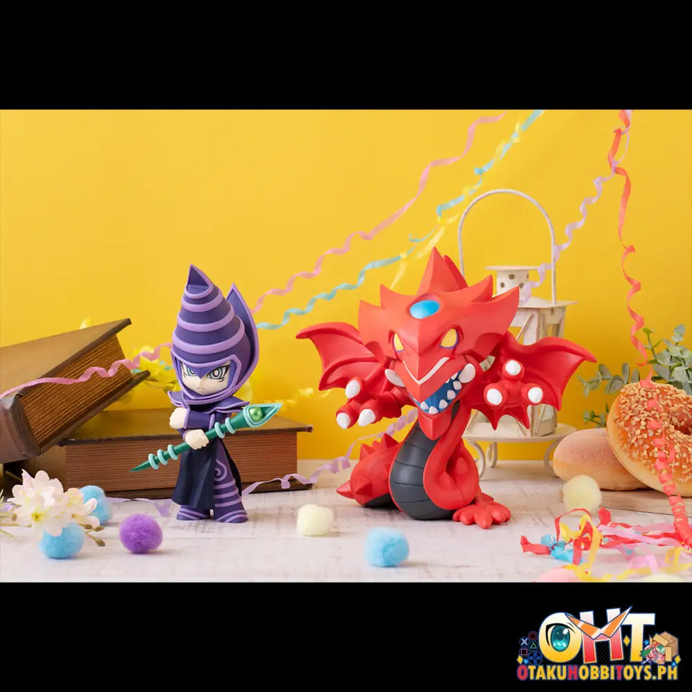 Megahouse Megatoon Yu-Gi-Oh! Duel Monsters Dark Magician & Slifer The Sky Dragon Set [With Gift]