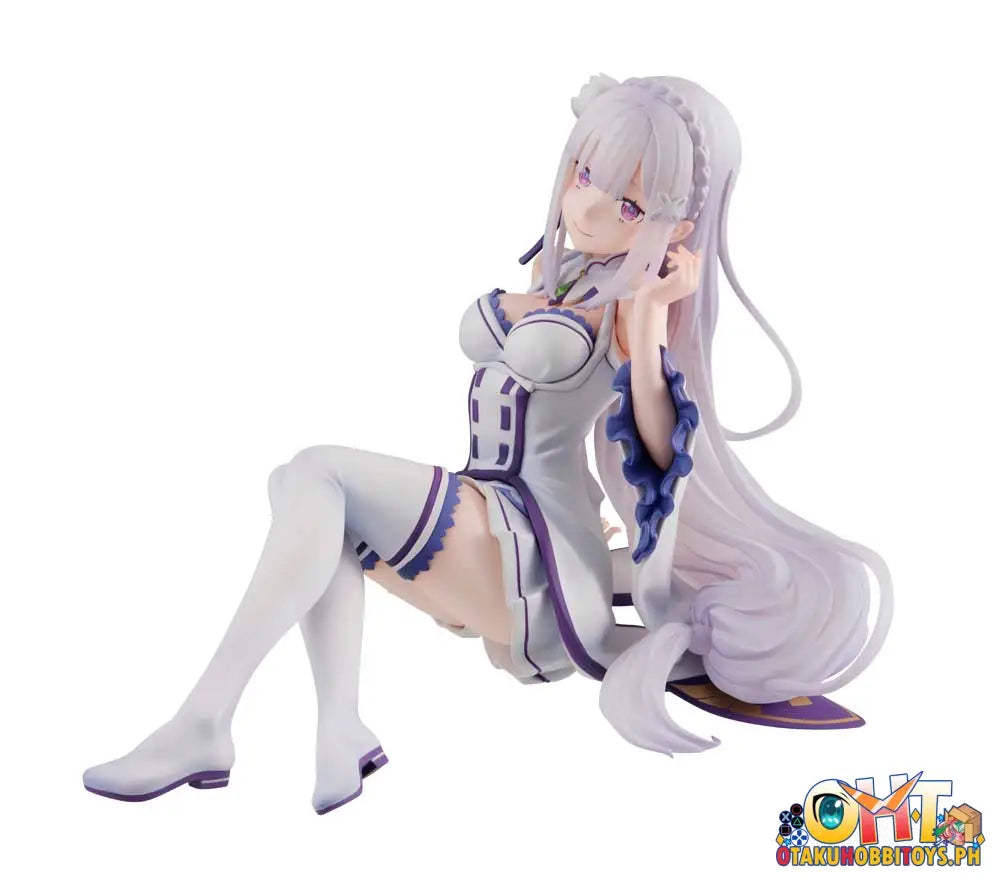 Megahouse Melty Princess: Re:zero − Starting Life In Another World - Palm - Size Emilia Princess