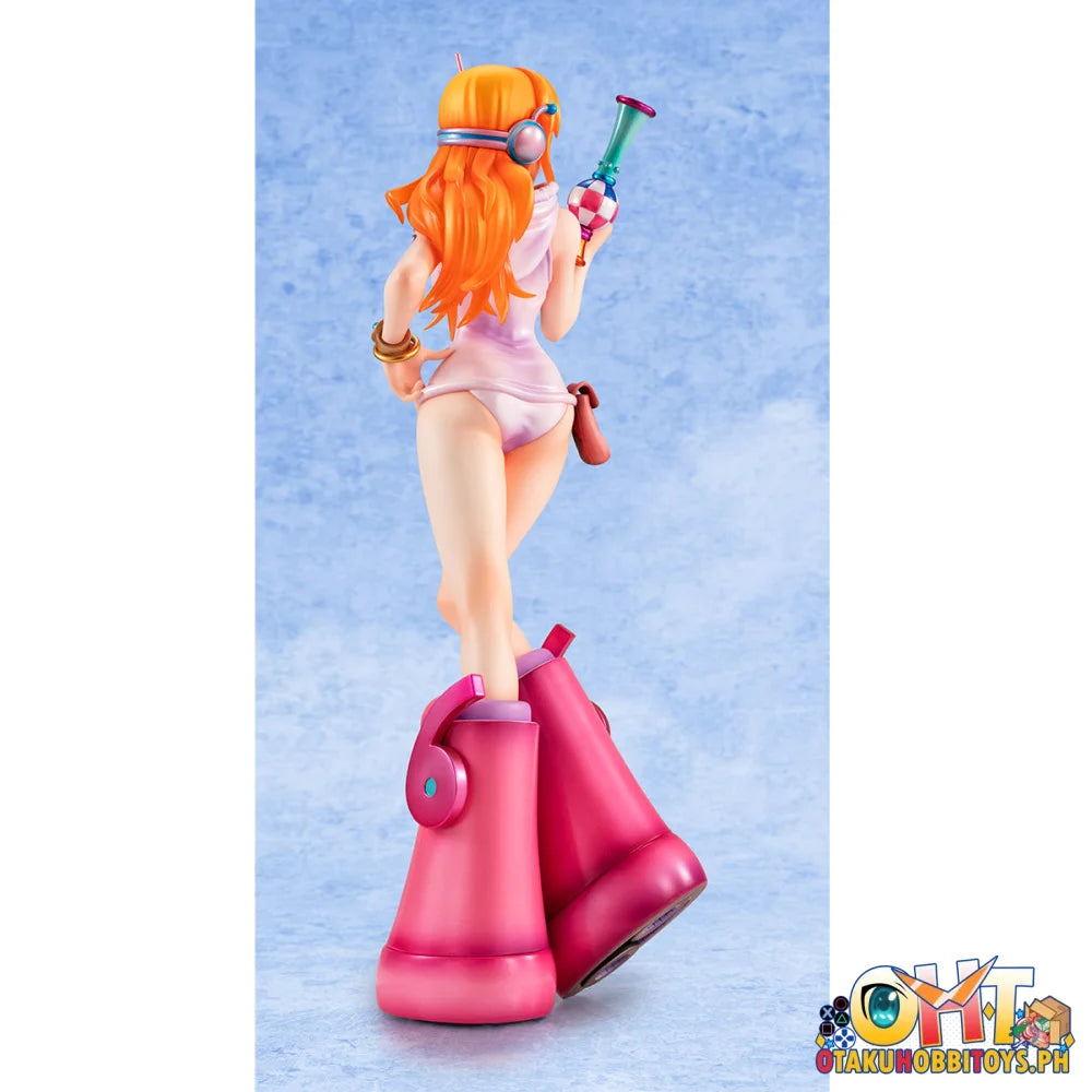 Megahouse Portrait.of.pirates One Piece “Evolutionary History” Nami Scale Figure