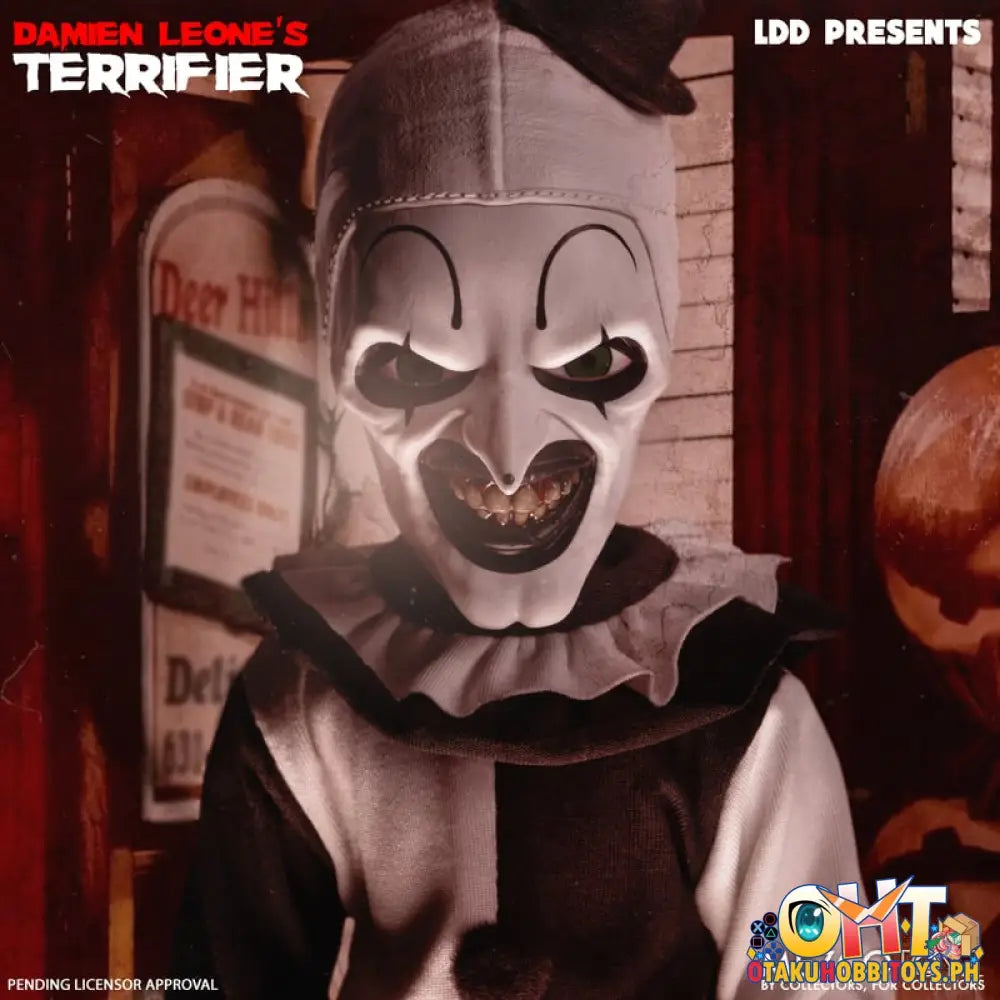 Mezco Ldd Presents Terrifier: Art The Clown