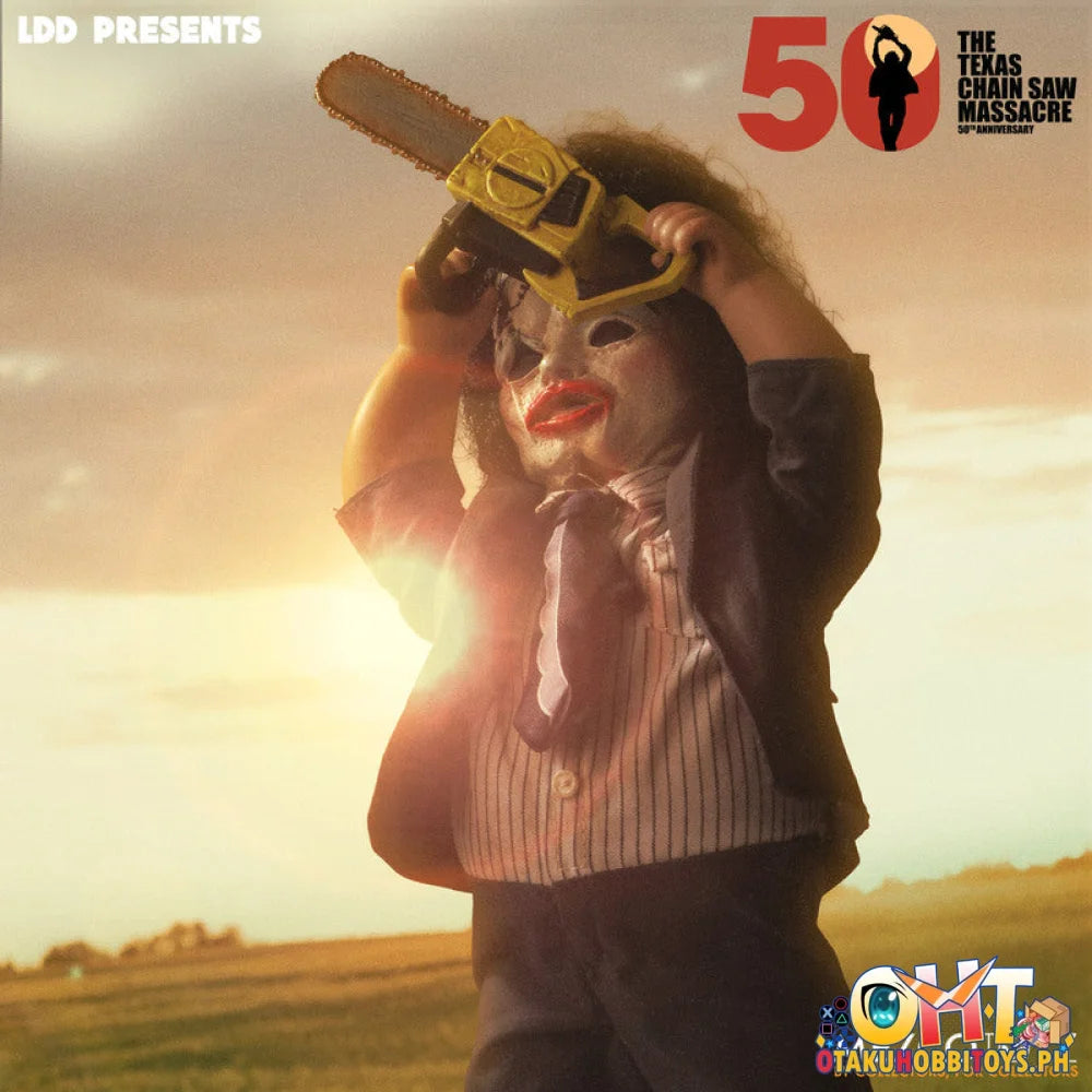 Mezco Ldd Presents The Texas Chainsaw Massacre (1974): Leatherface - Deluxe Edition Articulated