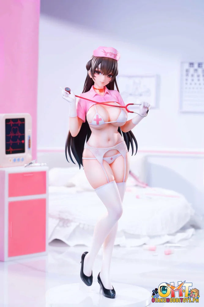Momoroser 1/6 Konata Nurse Ver. Scale Figure