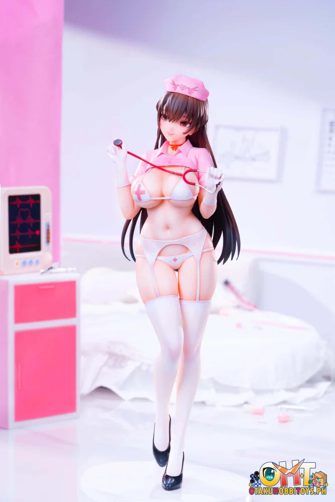 Momoroser 1/6 Konata Nurse Ver. Scale Figure