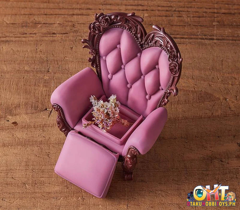 Phat! Company PARDOLL Antique Chair: Valentine