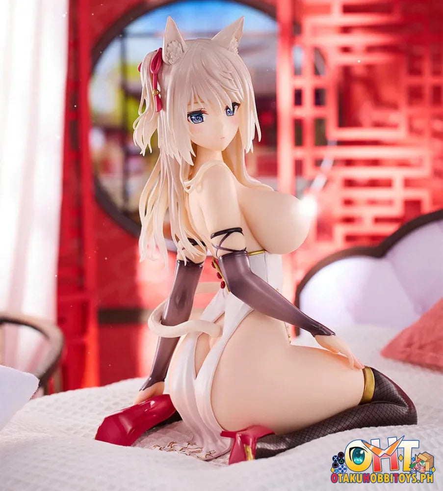 Pink-Cat 1/8 Shironeko Prize Figure