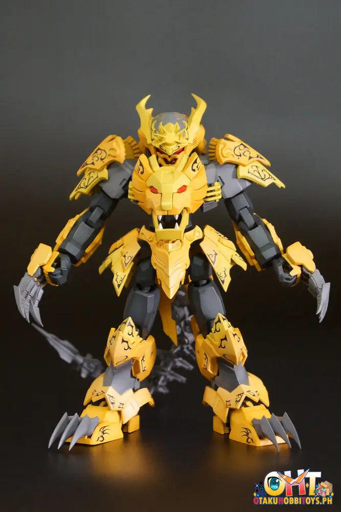 Plum Pla Act 17: Gaou Armor Decorative Ver. Articulated Figure