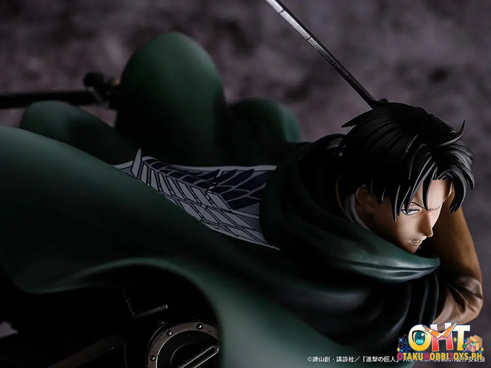 Pony Canyon Attack On Titan 1/6 Humanitys Strongest Soldier Levi Scale Figure