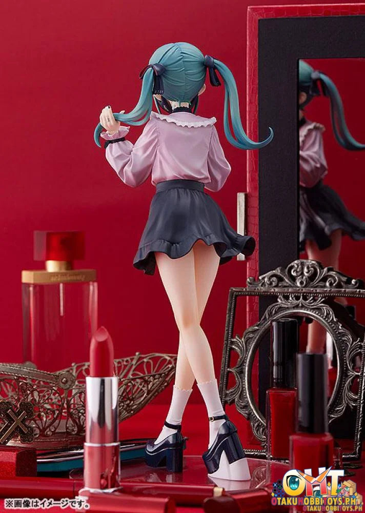 Pop Up Parade Hatsune Miku: The Vampire Ver. L - Character Vocal Series 01: Miku