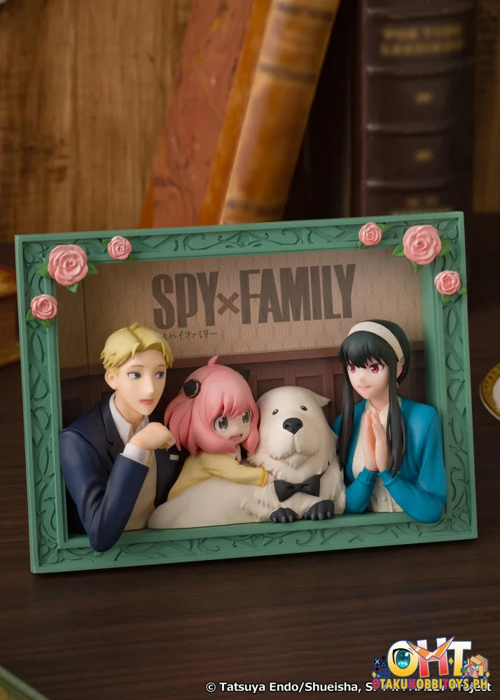 PROOF SPY x FAMILY Non Articulated Figure The Forgers Scale Figure