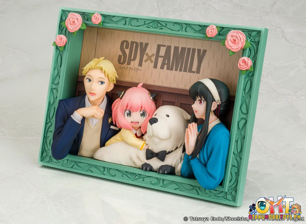 PROOF SPY x FAMILY Non Articulated Figure The Forgers Scale Figure