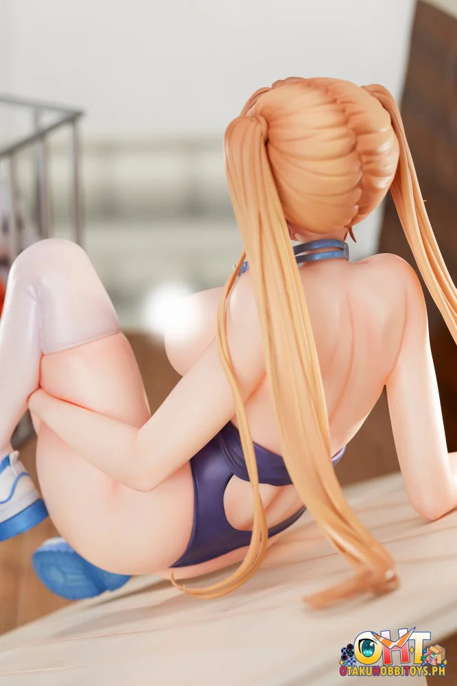 Pure 1/3.5 2-F Roshutu Bu - Suzu Mikuma Scale Figure