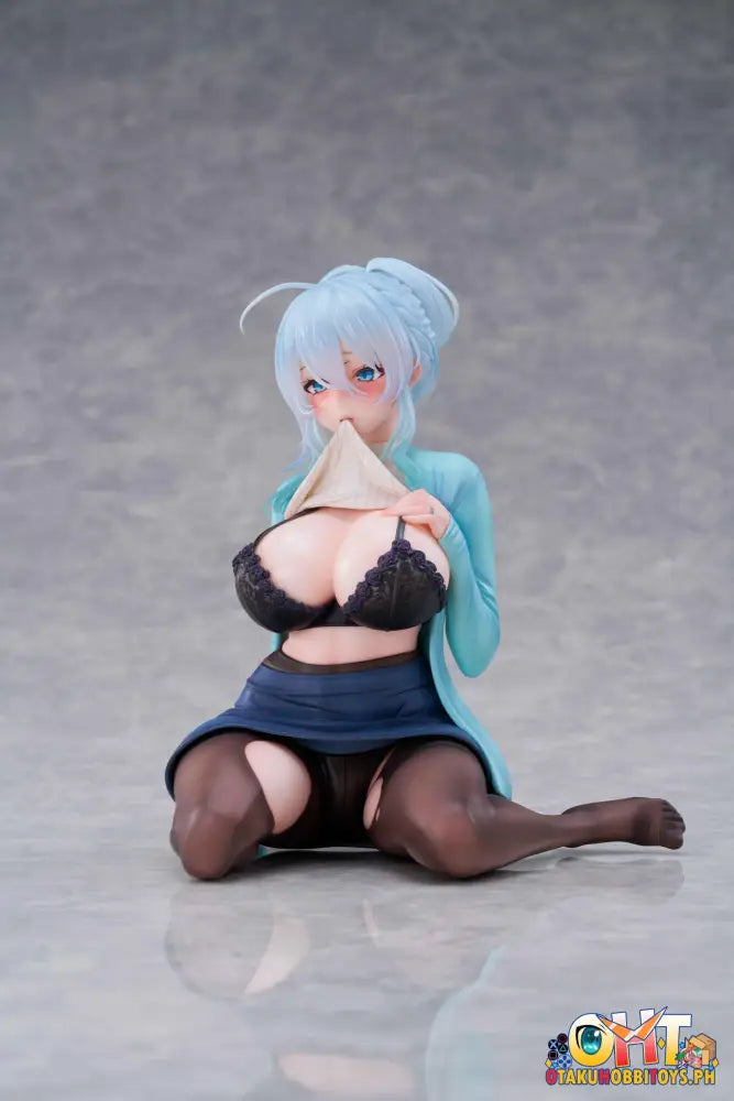 Pure 1/4 Snow Woman Yukino Mifuyu Sitting Scale Figure