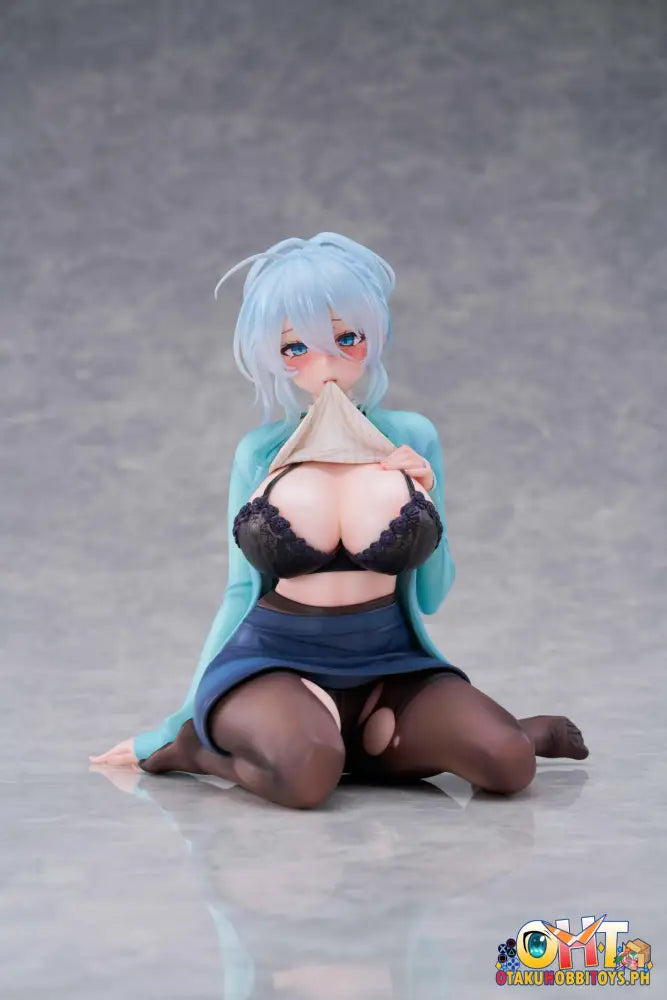 Pure 1/6 Snow Woman Yukino Mifuyu Sitting Scale Figure