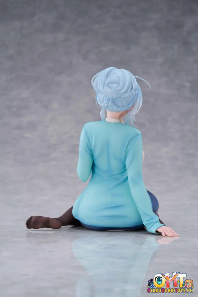 Pure 1/6 Snow Woman Yukino Mifuyu Sitting Scale Figure