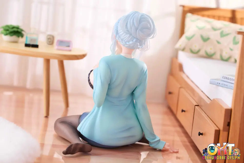 Pure 1/6 Snow Woman Yukino Mifuyu Sitting Scale Figure