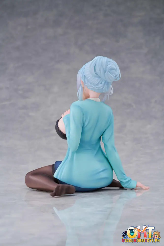 Pure 1/6 Snow Woman Yukino Mifuyu Sitting Scale Figure