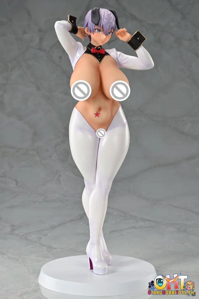 Q-Six 1/5 Ami-Chan Reverse Bunny Suntan Ver Scale Figure