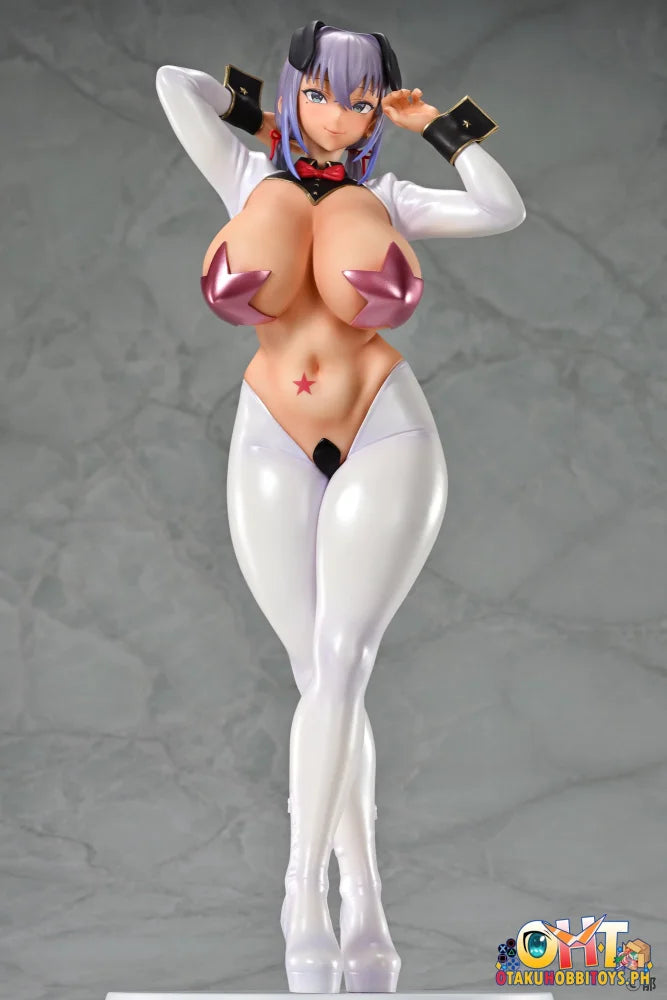 Q-Six 1/5 Ami-Chan Reverse Bunny Suntan Ver Scale Figure