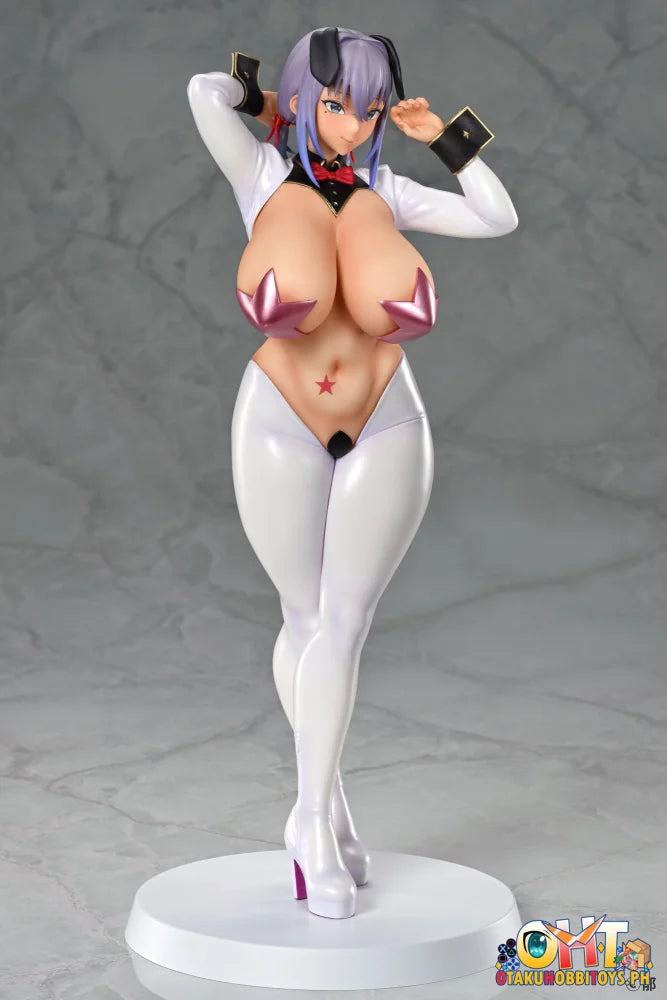 Q-Six 1/5 Ami-Chan Reverse Bunny Suntan Ver Scale Figure