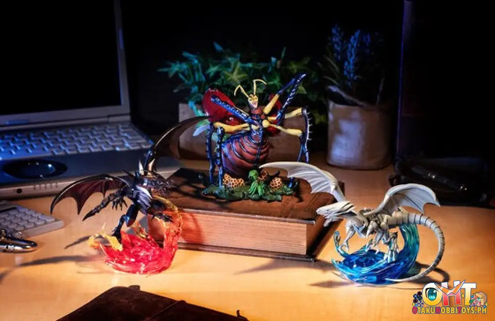 [Re-Offer] Megahouse Monsters Chronicle: Yu-Gi-Oh! Duel Monsters - Red-Eyes Black Dragon Chronicle